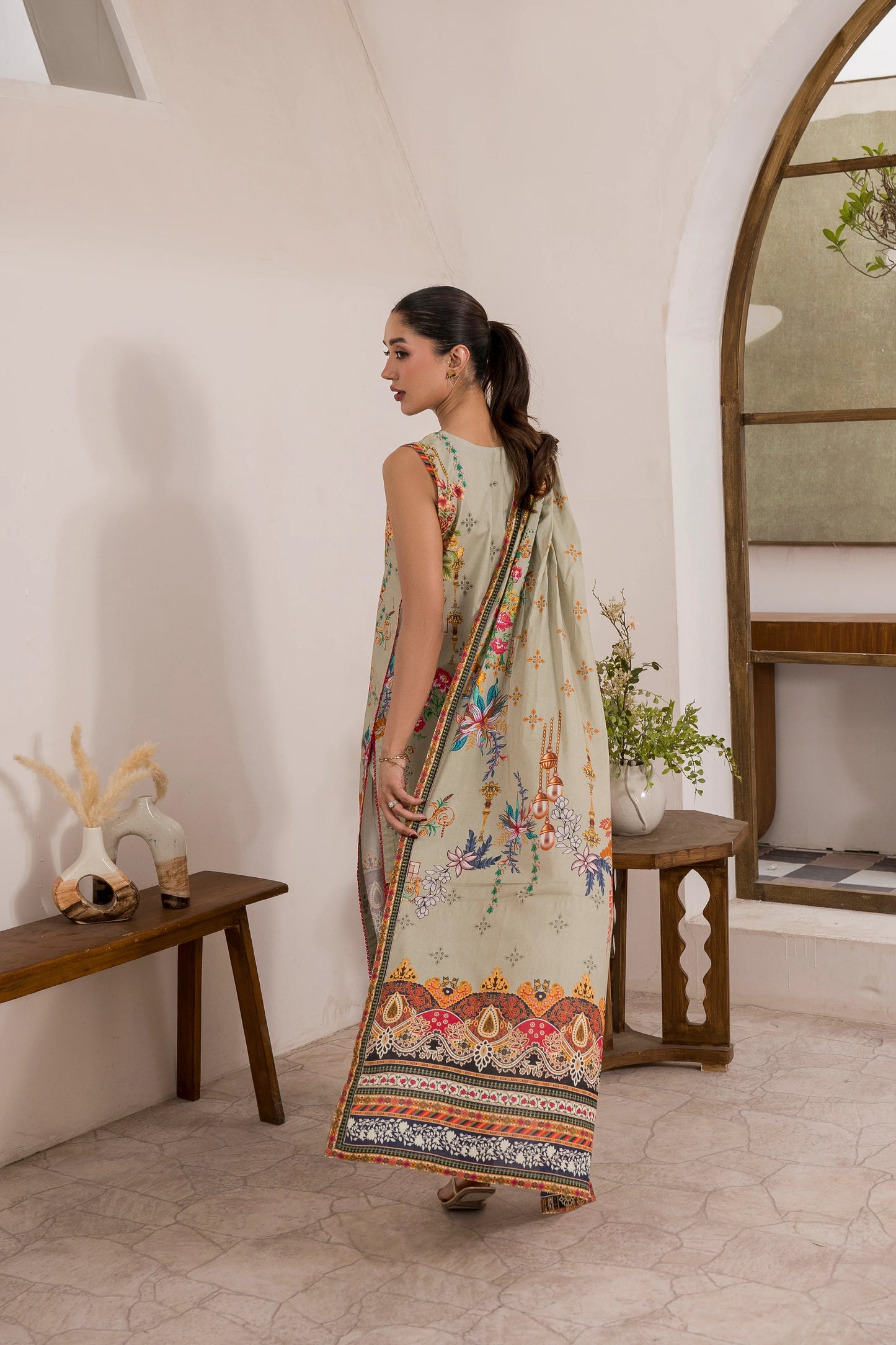 Firdous 2Pc Printed Lawn Unstitched Suit 1054