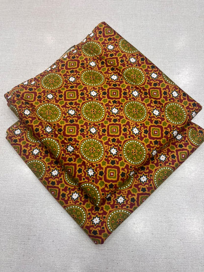 2Pc Staple Same Printed Unstitched Suit 296