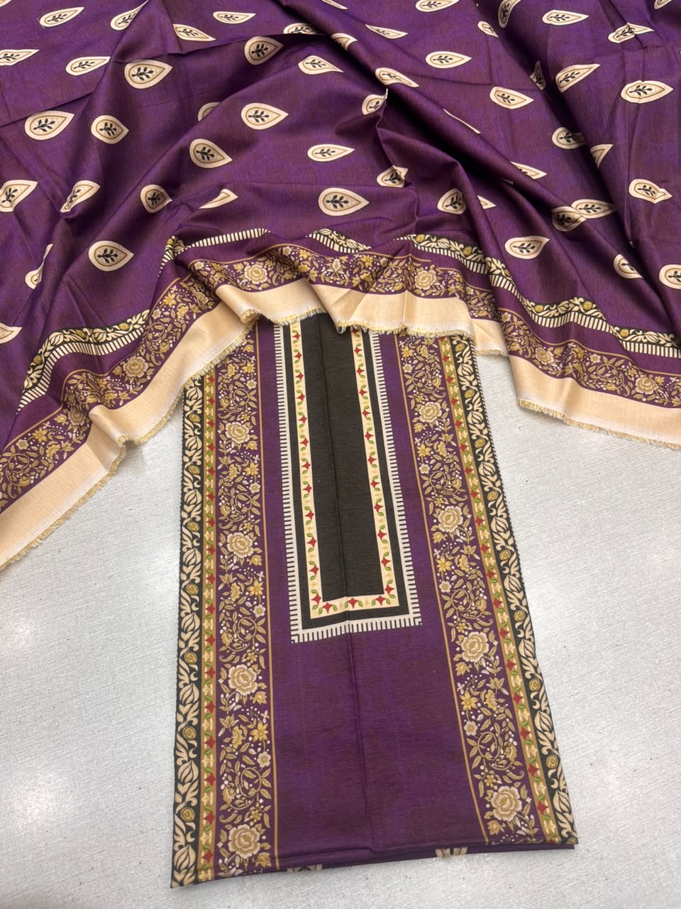 2Pc Staple Shamray Kameez & Dupatta Suit 79