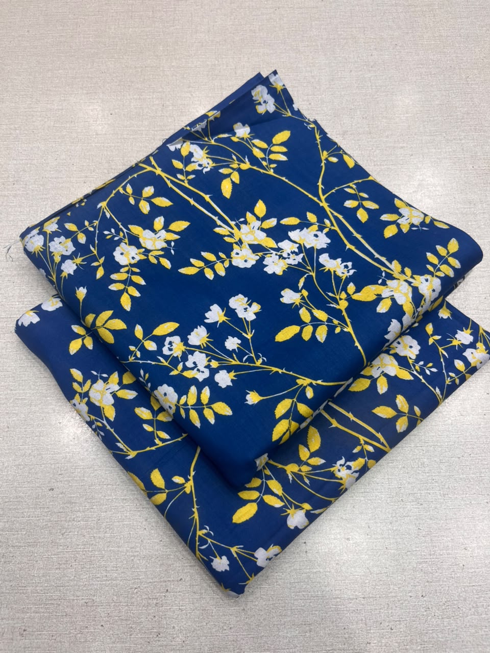 2Pc Staple Same Printed Unstitched Suit 296