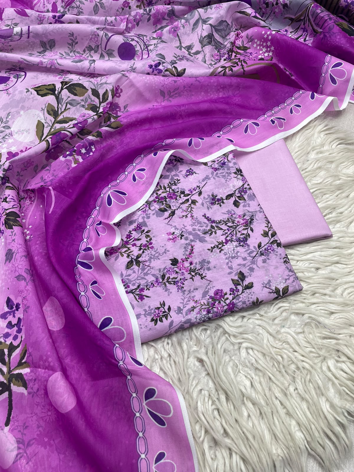 3Pc Zobia Lawn Unstitched Suit 29