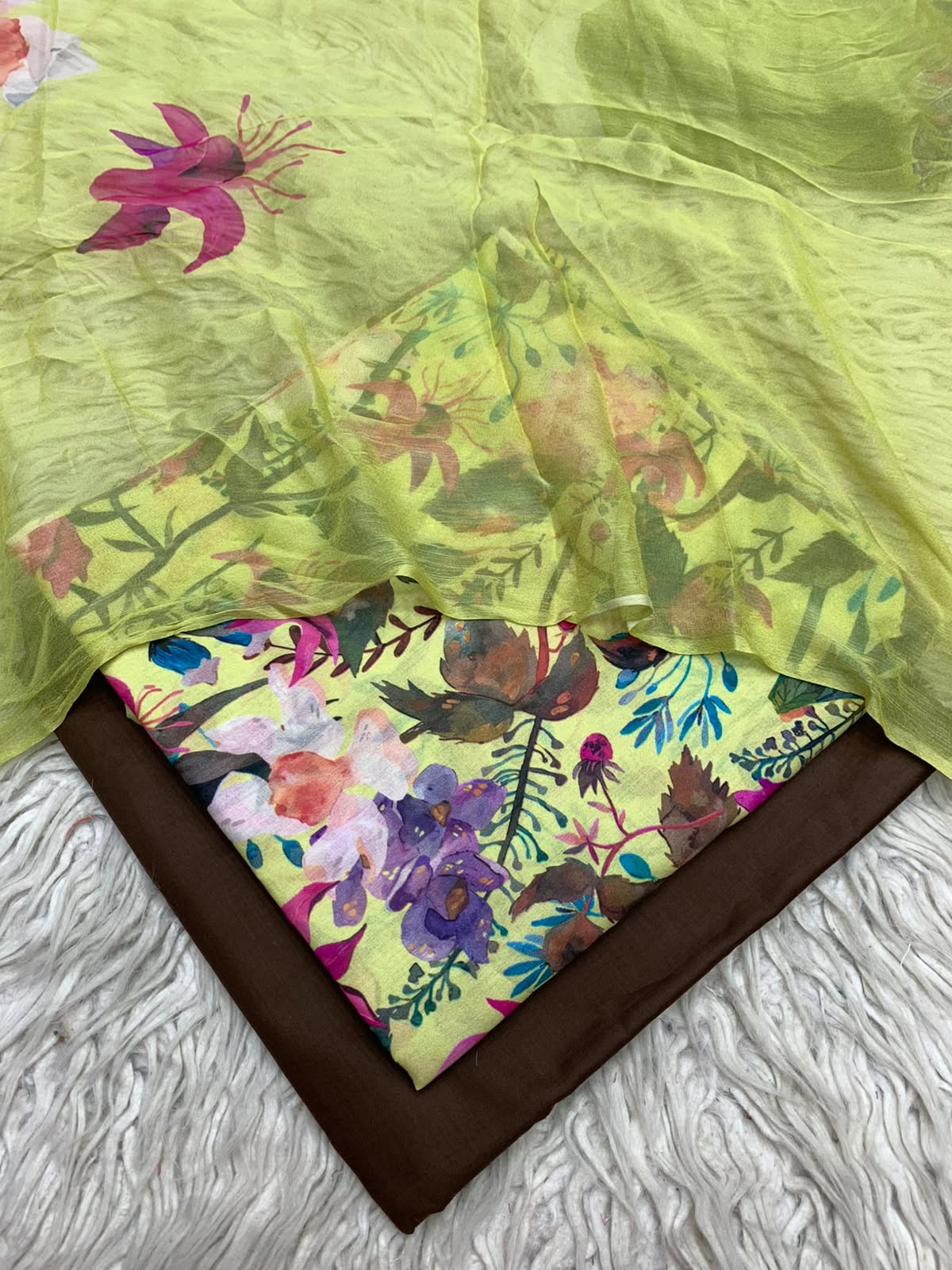 90x88 3Pc Premium Lawn Suit Vol-0020
