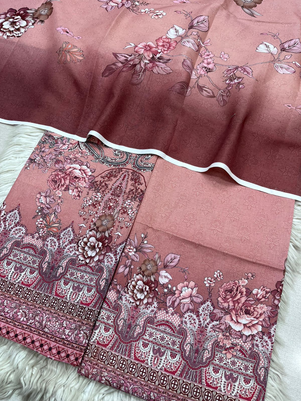 2Pc  Civic Lawn Kameez & Dupatta VOL-447