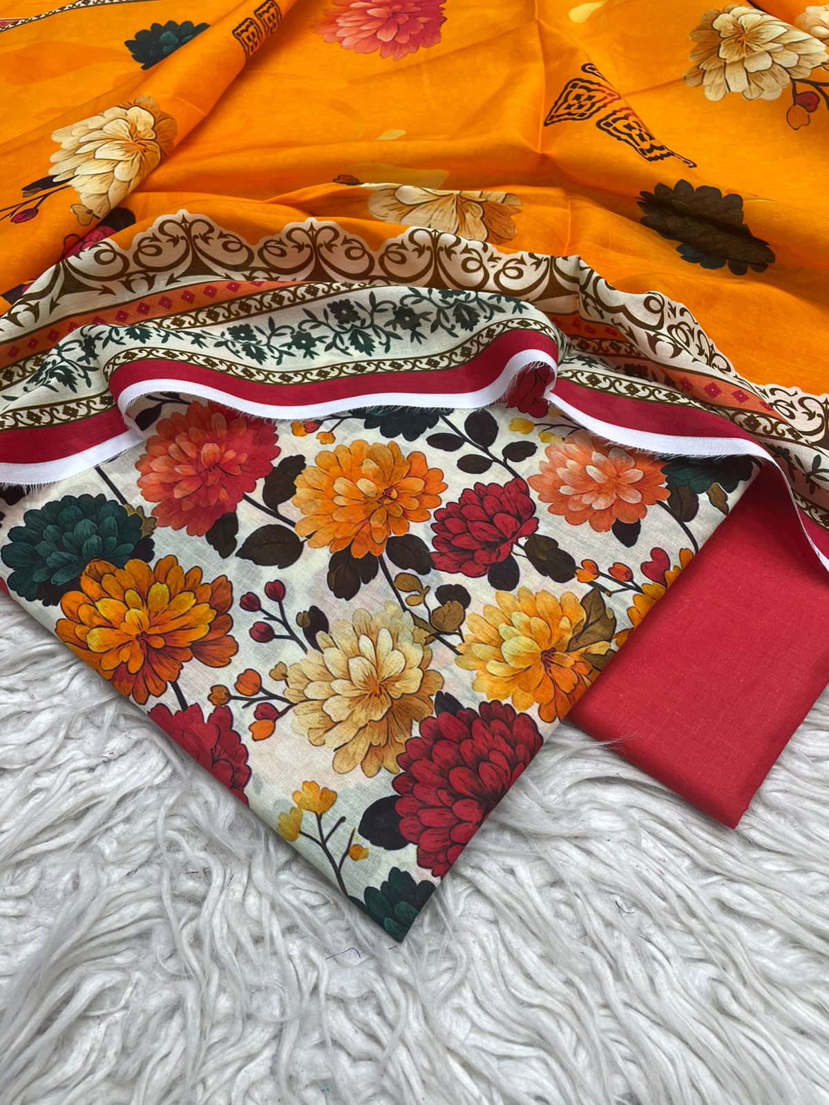 3Pc Zobia Lawn Unstitched Suit 29