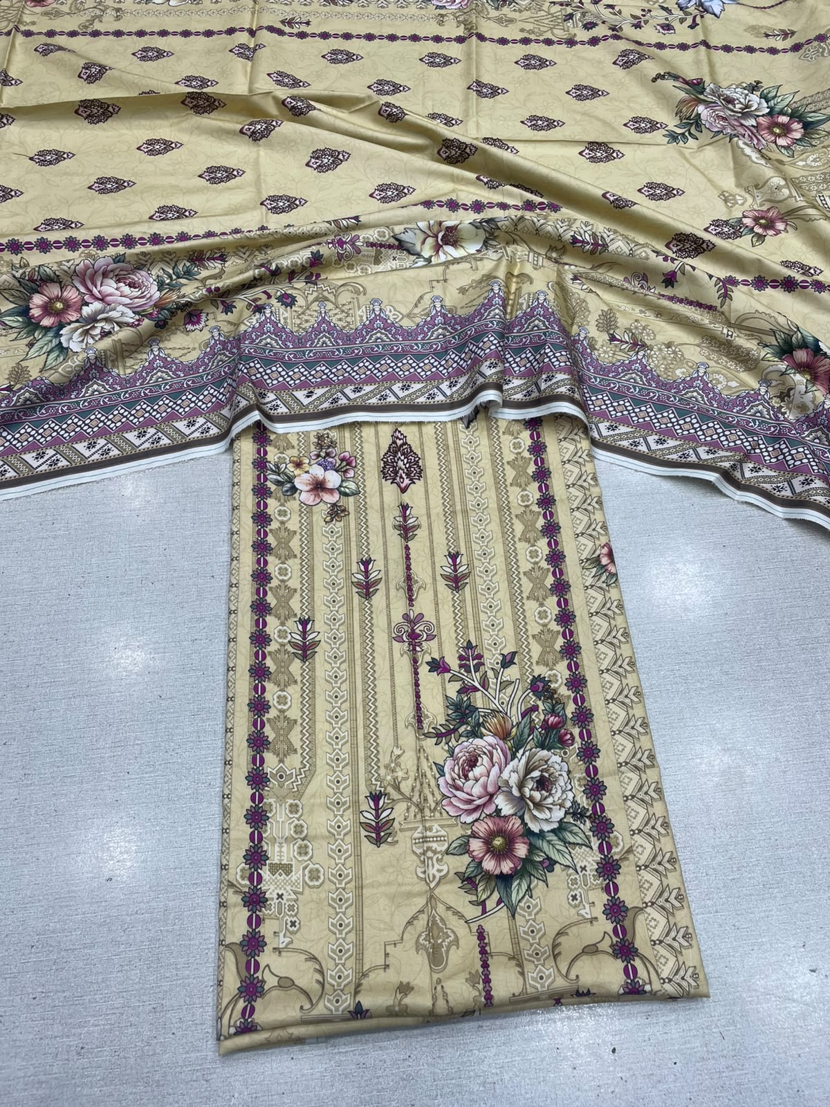 2Pc Staple Kameez & Dupatta Unstitched 63