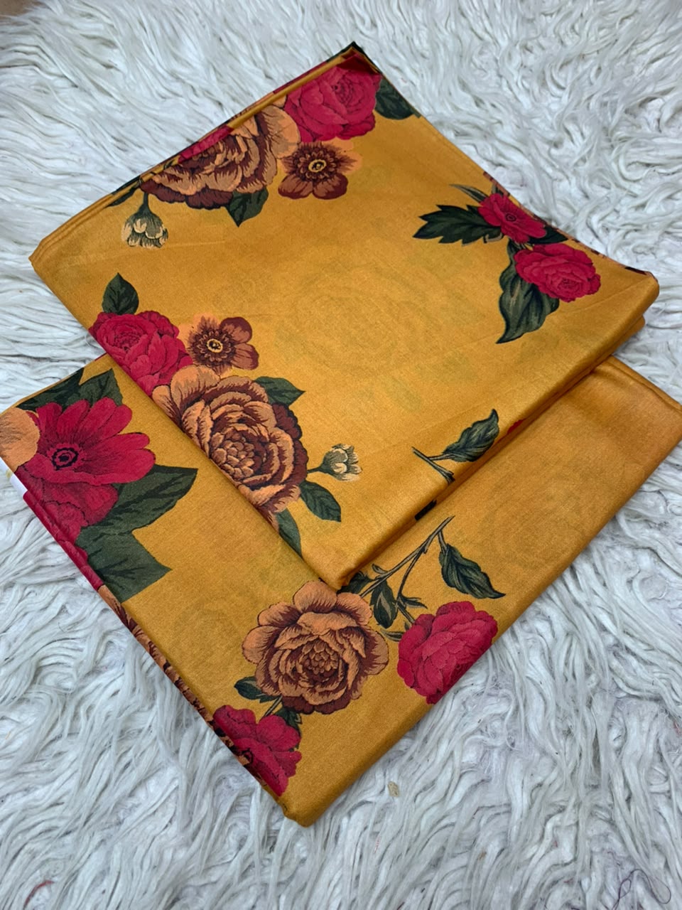 2Pc Bin Saeed Same Printed Lawn 495