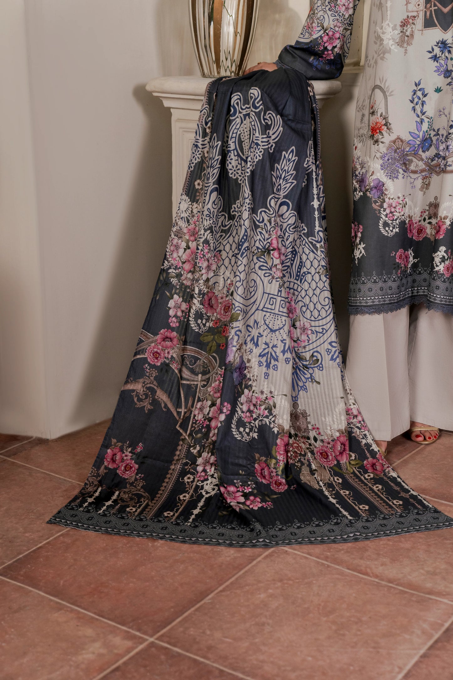 3Pc Firdous Cambric Printed Suit - D754