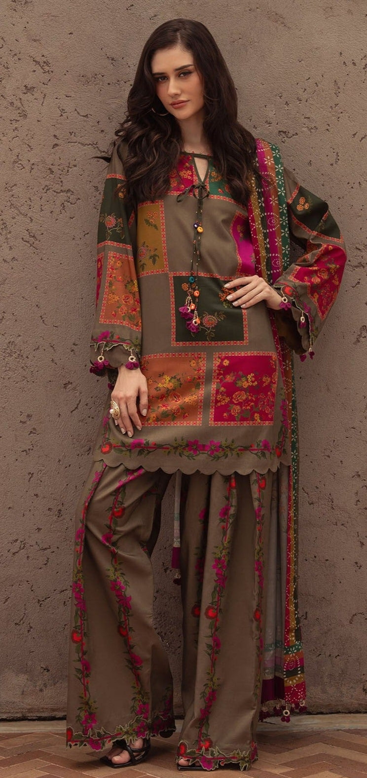 3Pc Carizma Lawn Digital Printed Suit 6205