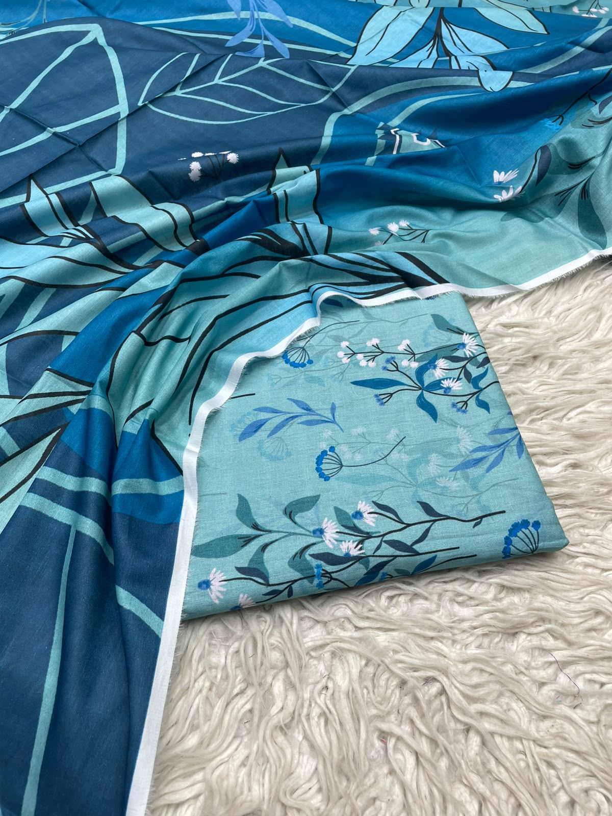 3Pc Same Digital Printed Lawn Suit 15