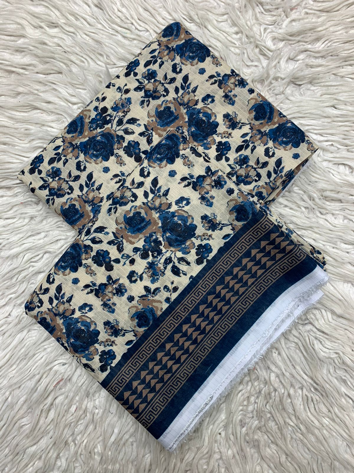 Gul Ahmad 2Pc Lawn Bana Dora Unstitched Suit Vol-0166