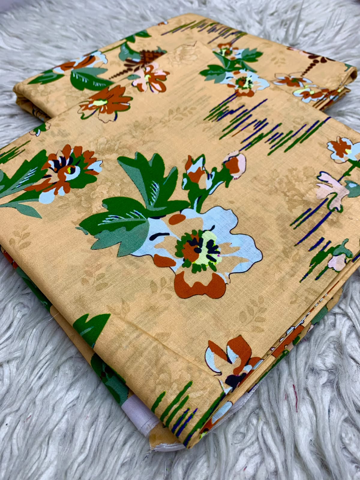 2Pc Same Printed Lawn 572