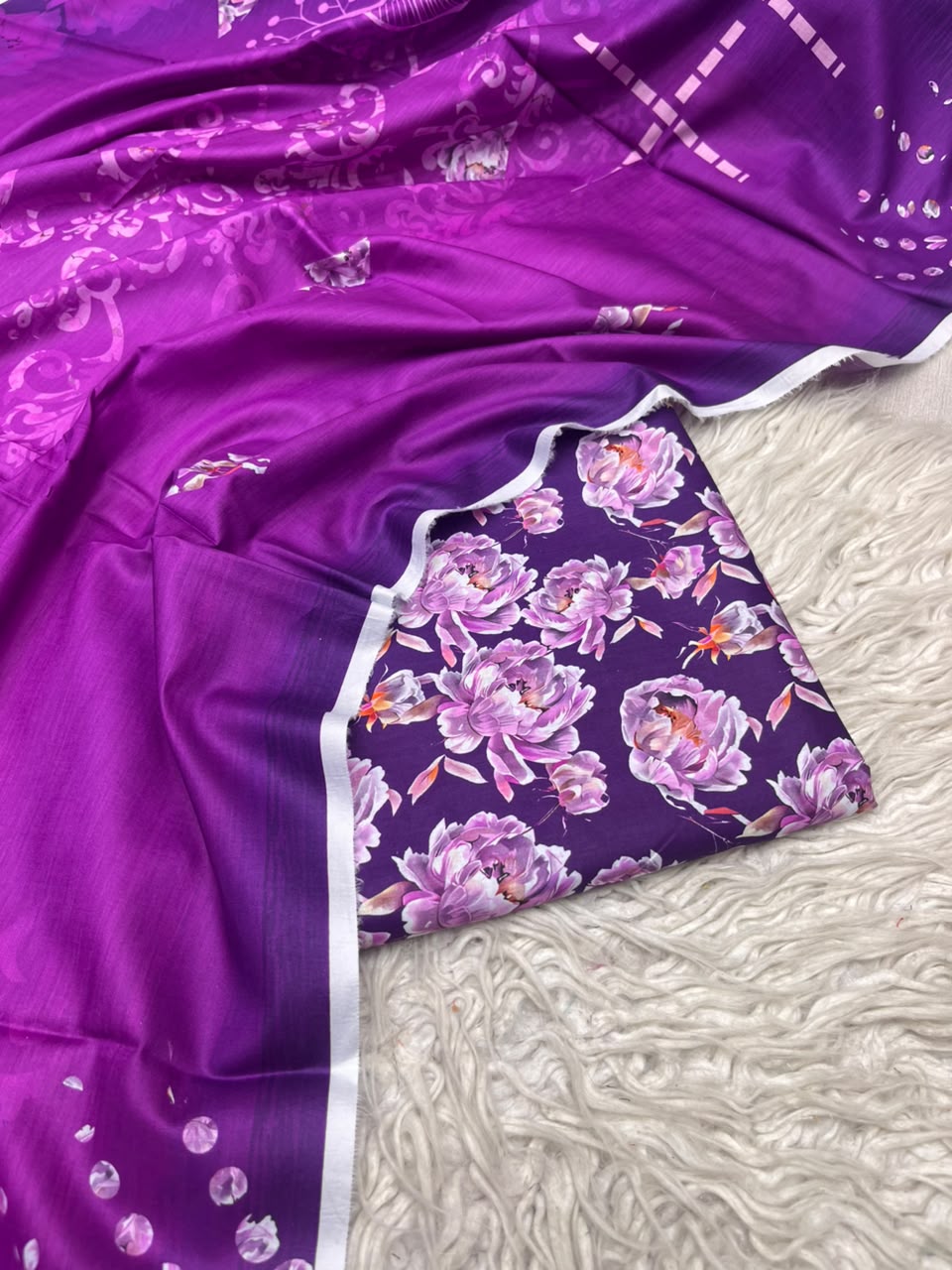 3Pc Same Digital Printed Lawn Suit 15