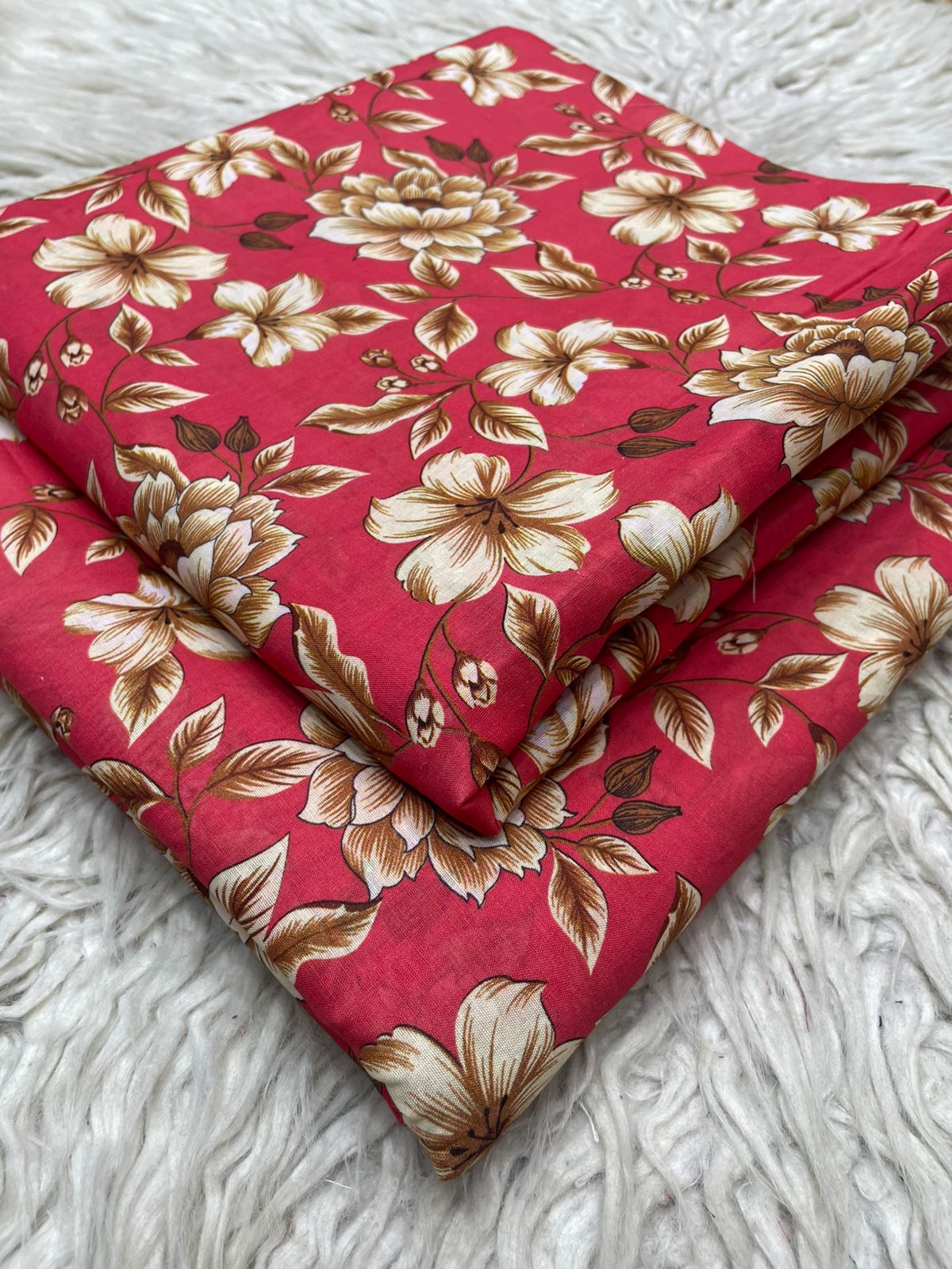 2Pc Lawn Digital Printed Suit 582