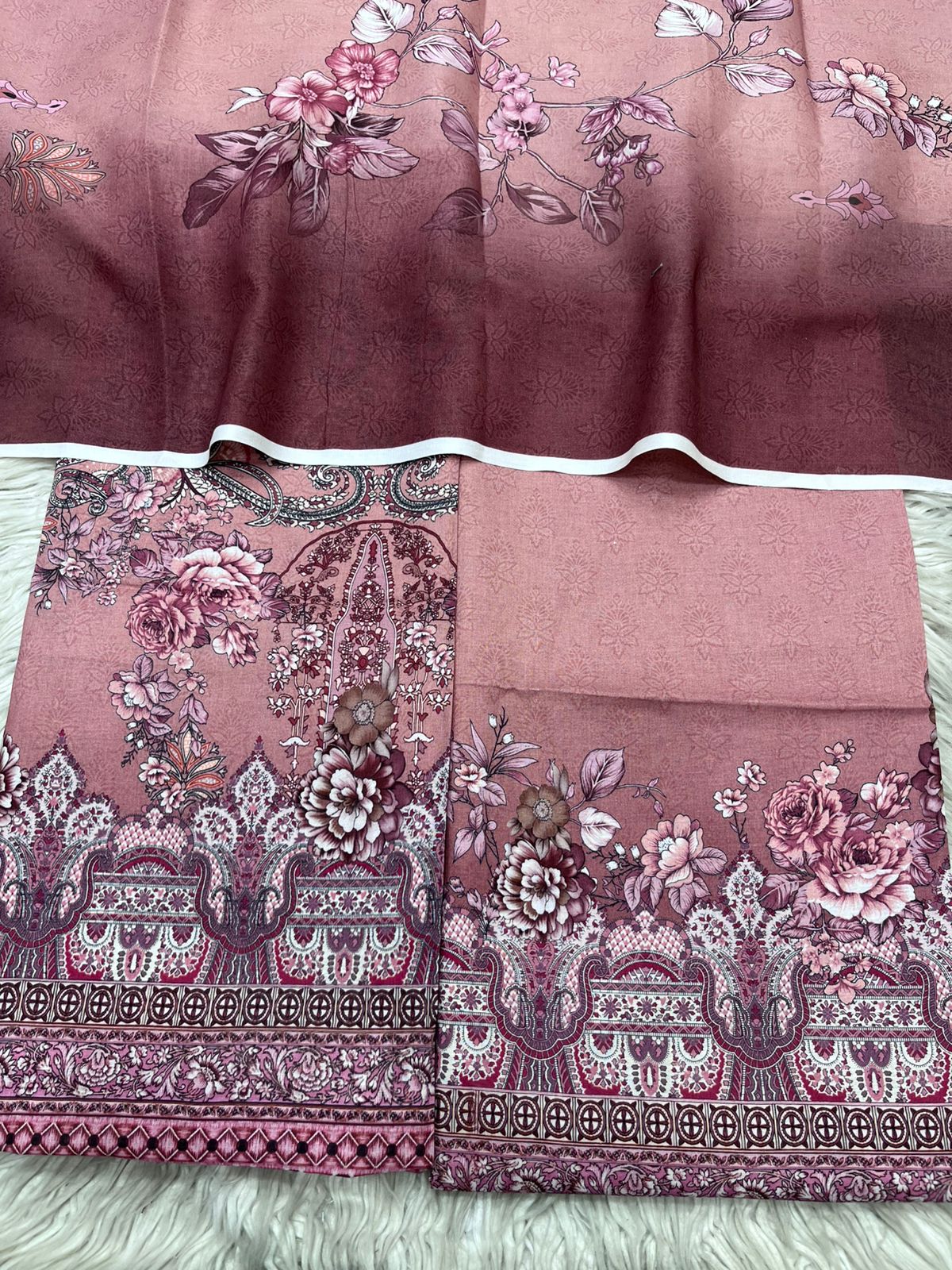 2Pc  Civic Lawn Kameez & Dupatta VOL-447