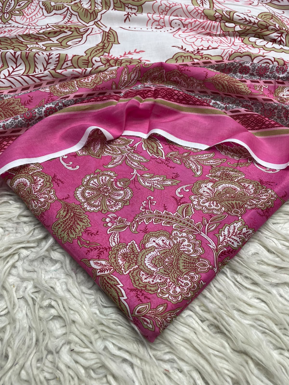 3Pc Same Digital Printed Lawn Suit 15