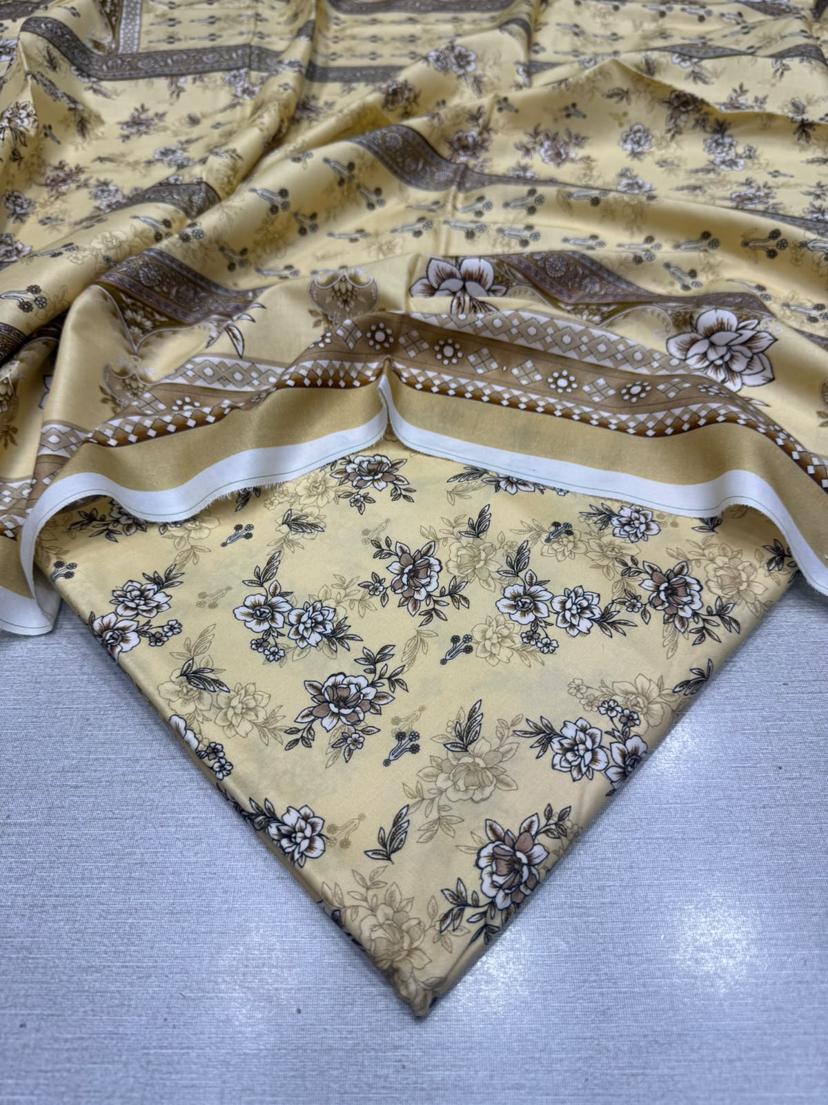 2Pc Staple Kameez & Dupatta Unstitched 62