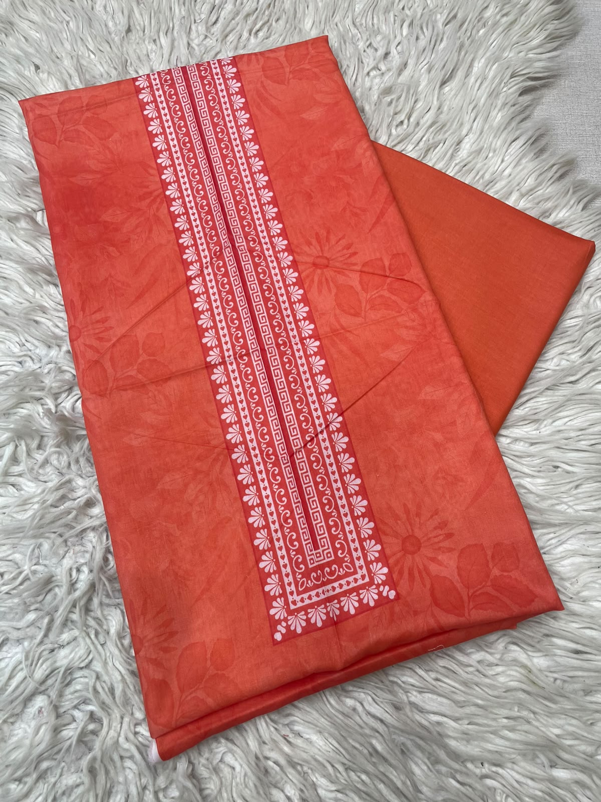 2Pc Printed Lawn Unstitched Suit 1250