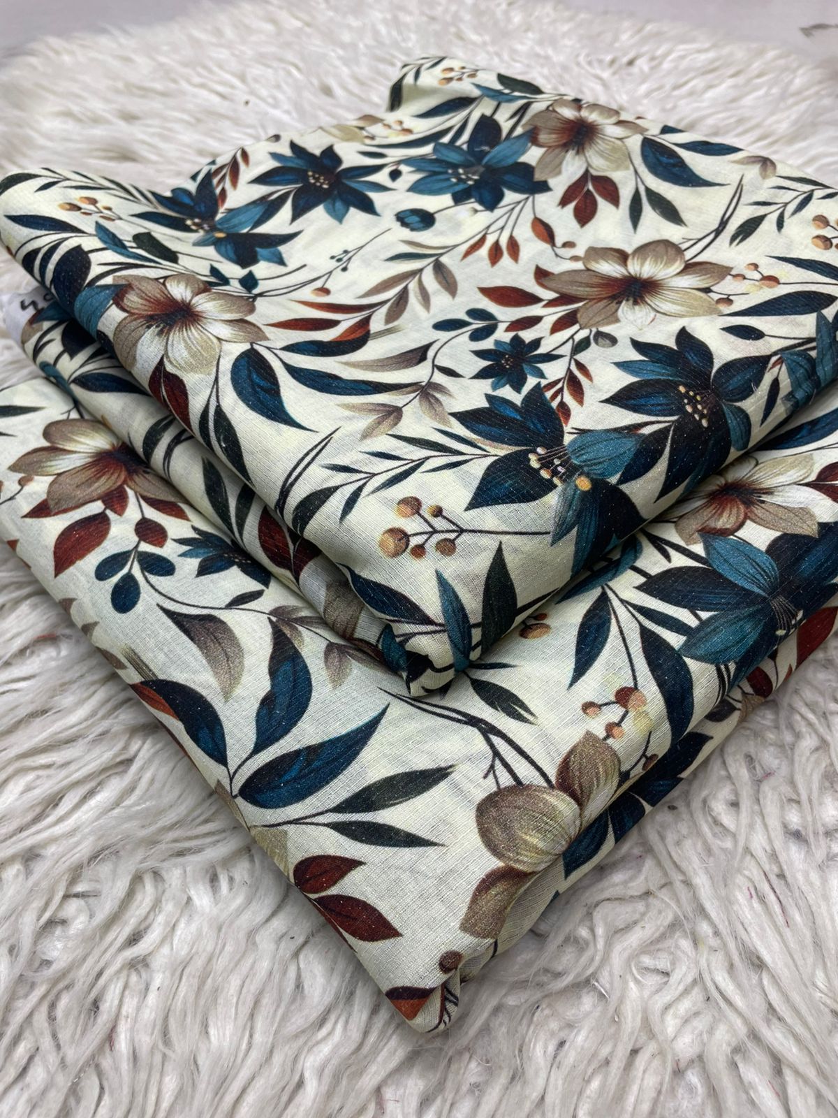 2Pc Silvery Lawn Digital Printed Suit 544