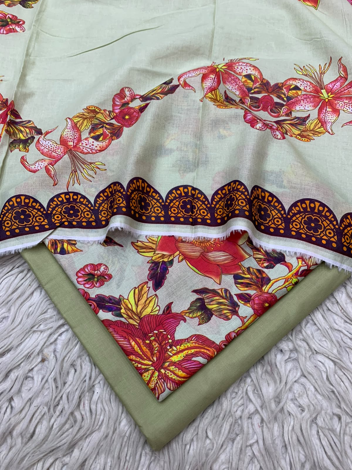 90x88 3Pc Premium Lawn Suit Vol-0020