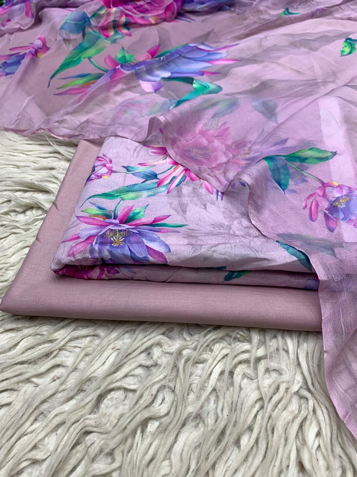 90x88 3Pc Premium Lawn Suit Vol-0020