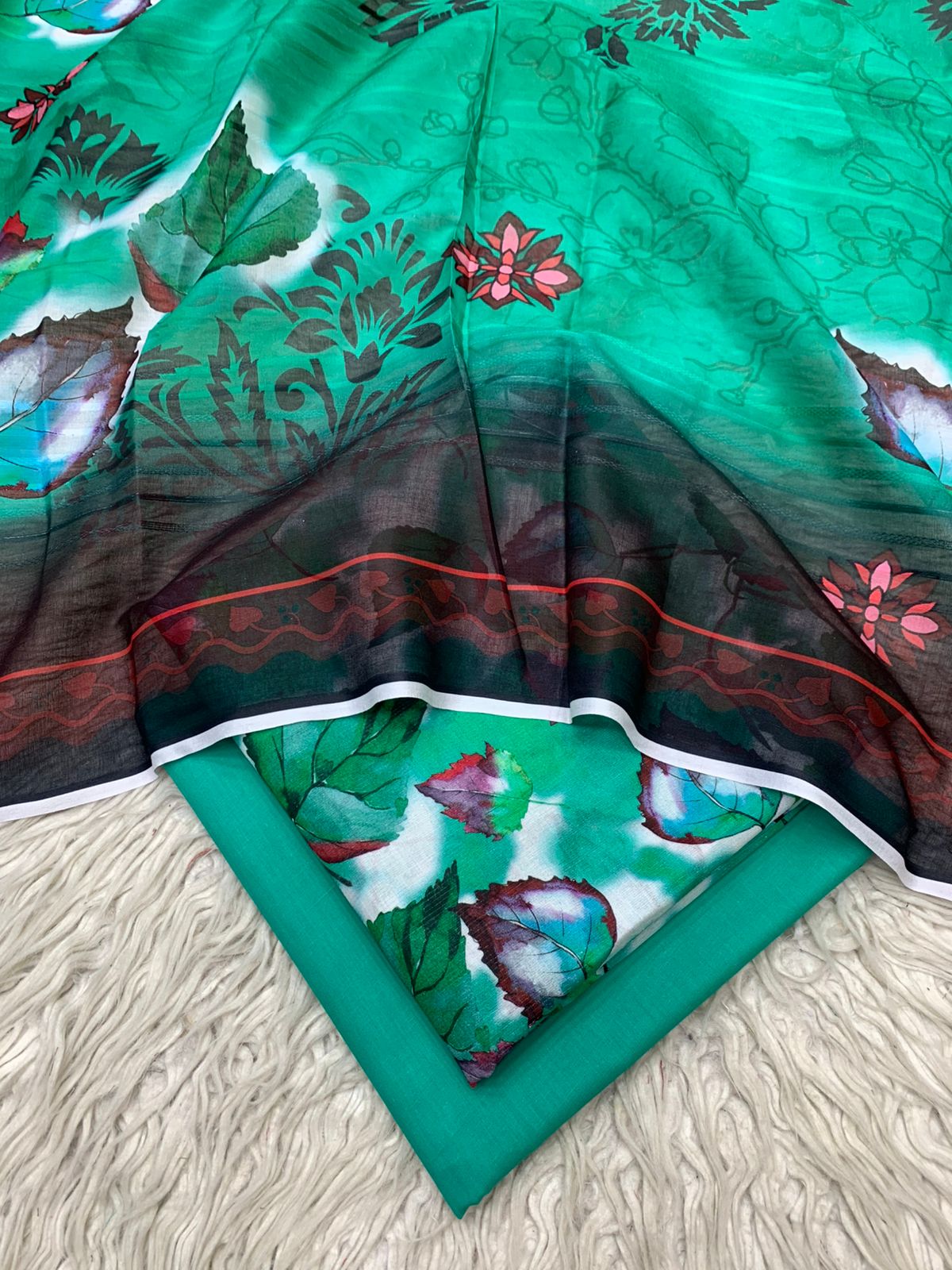 3Pc Al Karam Chamki Lawn Digital Printed Suit Vol-498