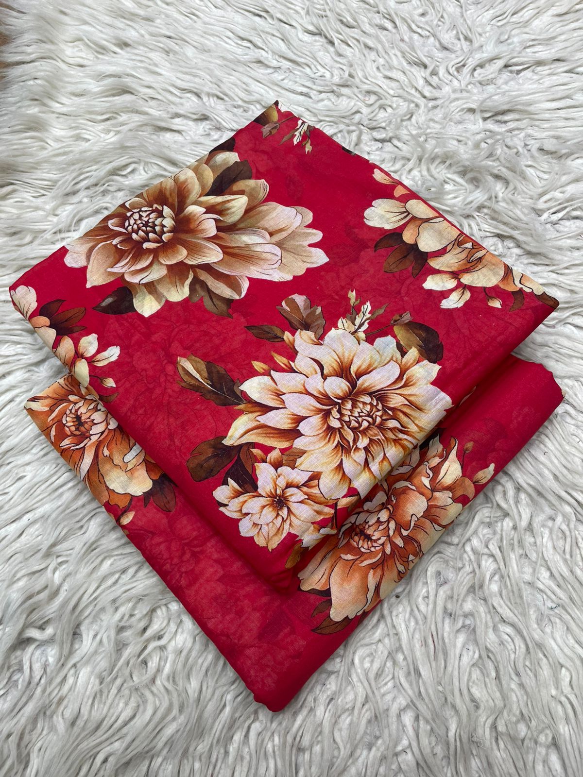 2Pc Lawn Digital Printed Suit 582