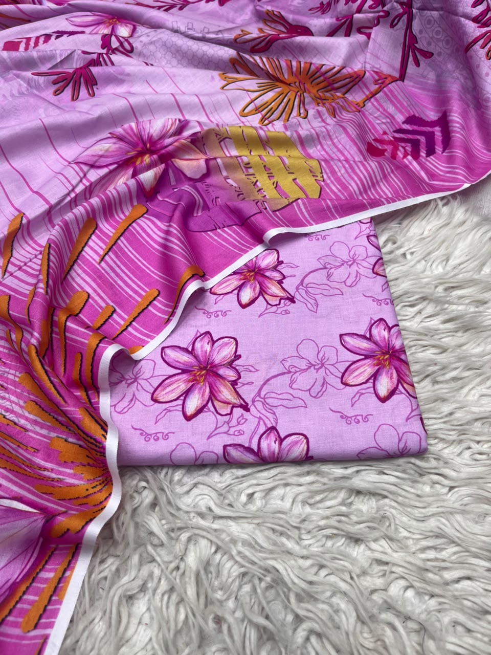 3Pc Same Digital Printed Lawn Suit 15