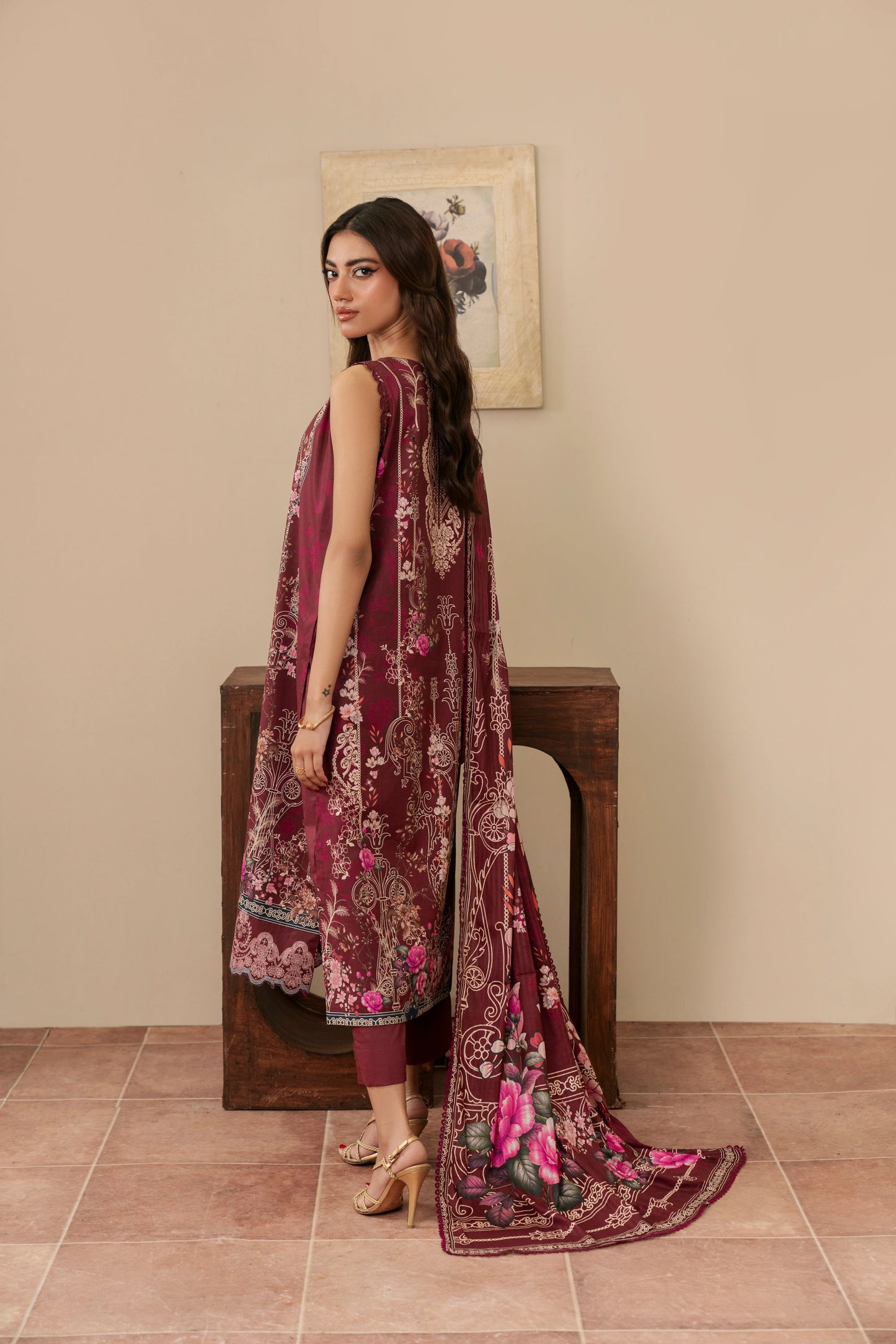 3Pc Firdous Cambric Printed Suit - D750