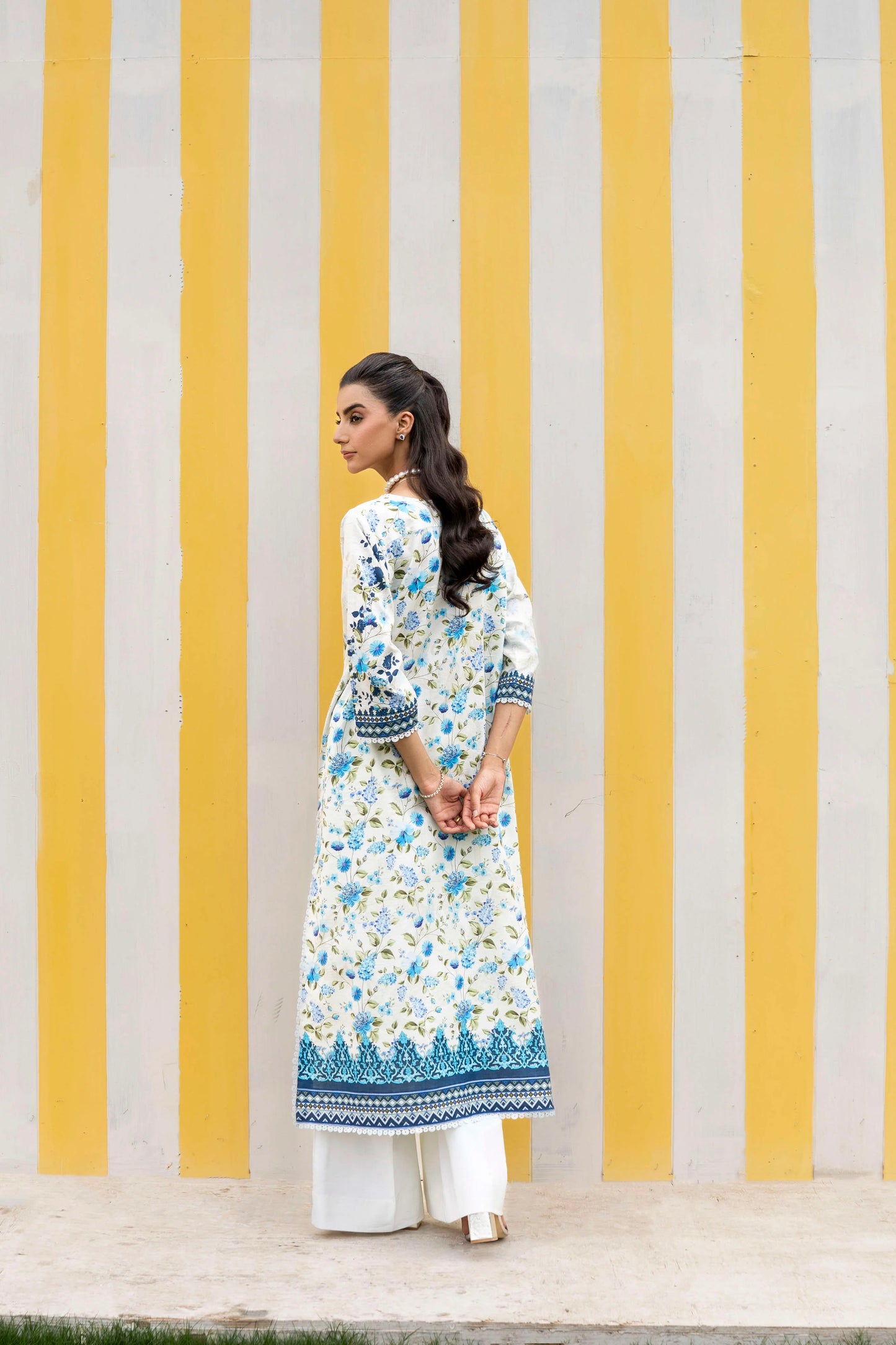 Firdous - Printed - Lawn Kameez & Touser- 2pc - D926