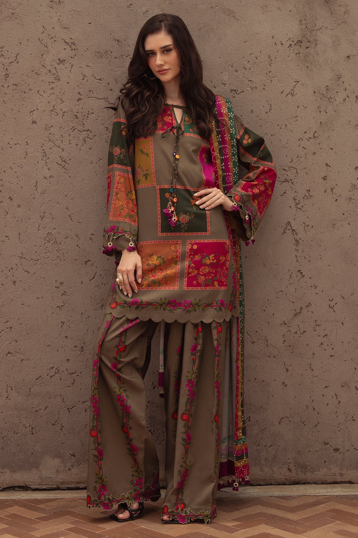3Pc Carizma Lawn Digital Printed Suit 6205
