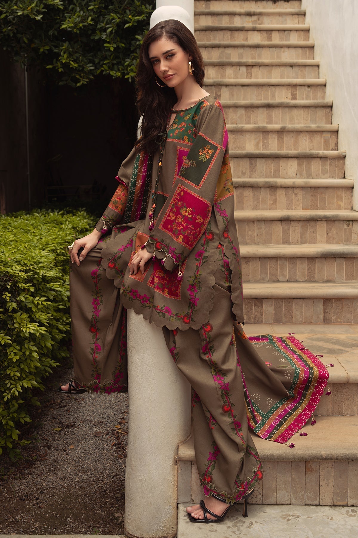 3Pc Carizma Lawn Digital Printed Suit 6205